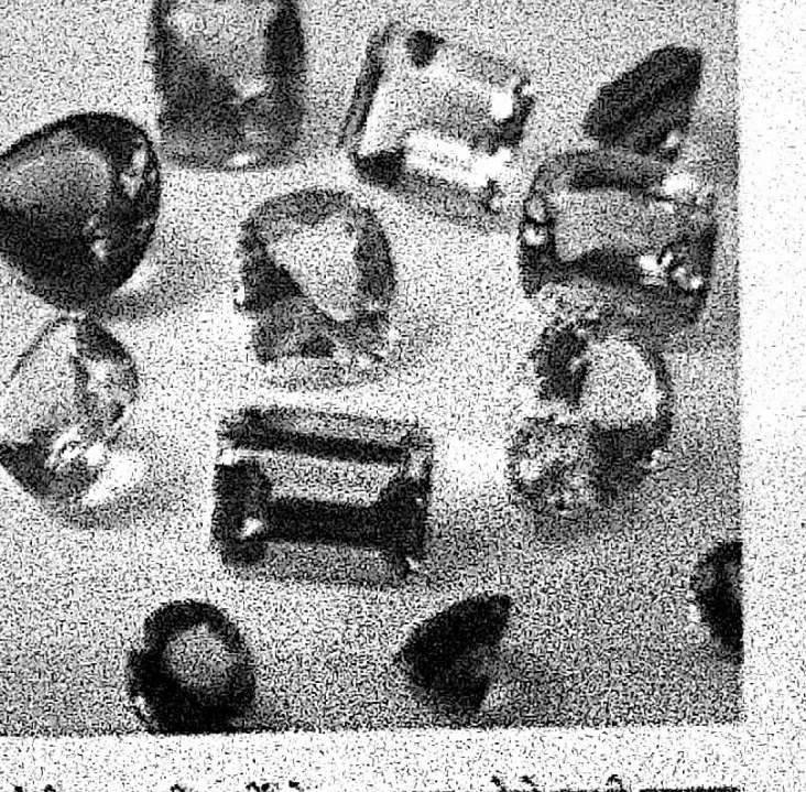 Photograph of gemstones used as gazing objects