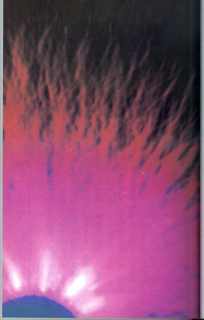 Photograph that the author describes as showing qi emitted from his right middle finger